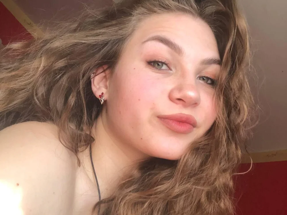 BethGlinf's Offline XXX Chat