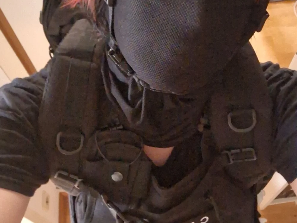 Doomhorny8's Offline XXX Chat