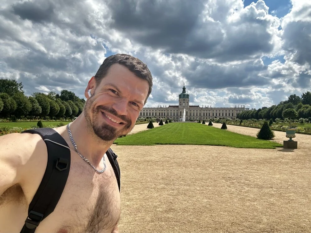 Brazilianpussylicker offline XXX-chat