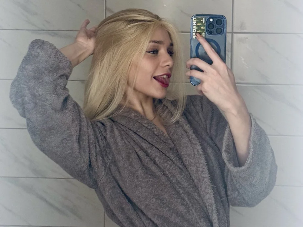 tessa_meow's Offline XXX Chat