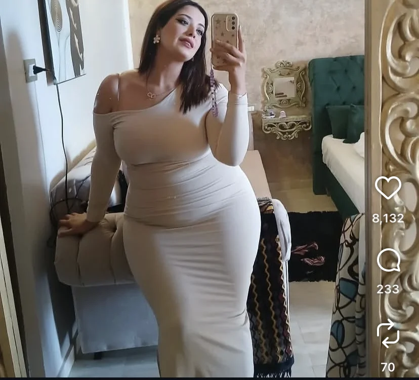Madiha44's Offline Chat Room