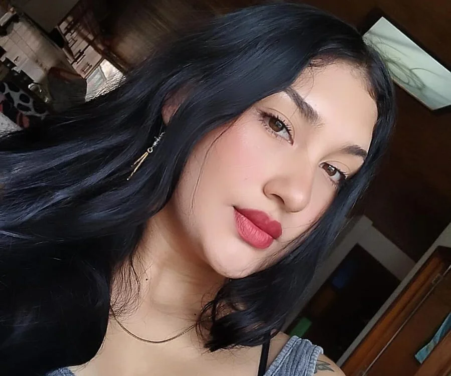 Sabriina_Joy offline chatrum