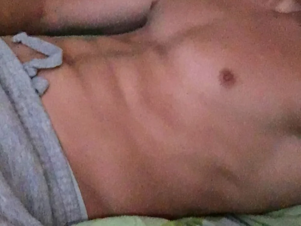 ห้องแชทออฟไลน์ของ undercoverboy699