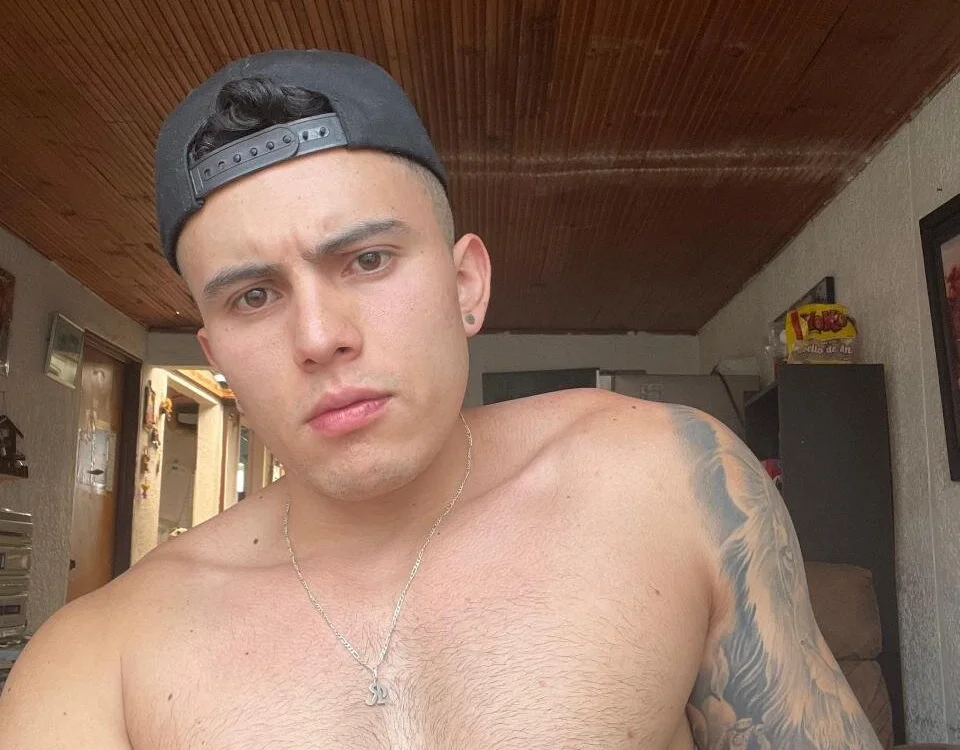 LucasJewely offline XXX-chat