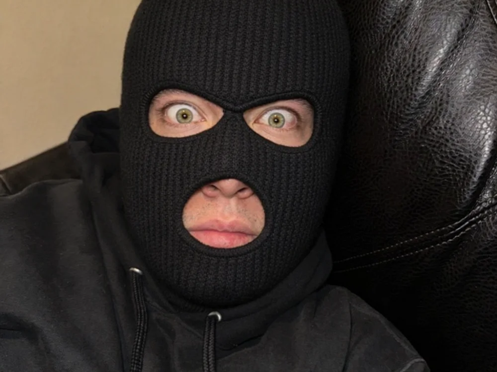 Jamesluvsbuttstuff অফলাইন XXX চ্যাট