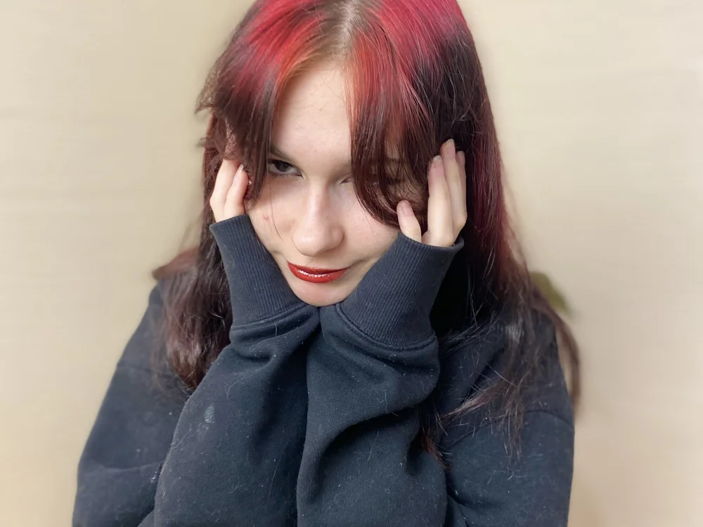 SusanWeest's Offline XXX Chat