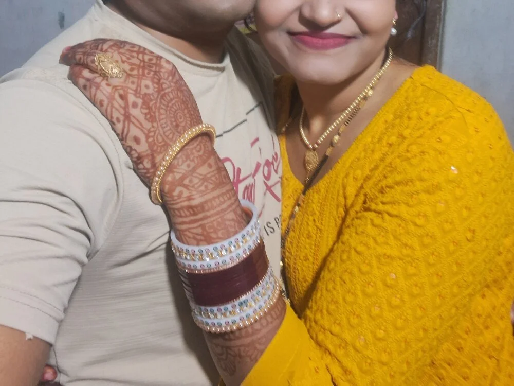 Yourchuddakadbhabhi's Offline XXX Chat