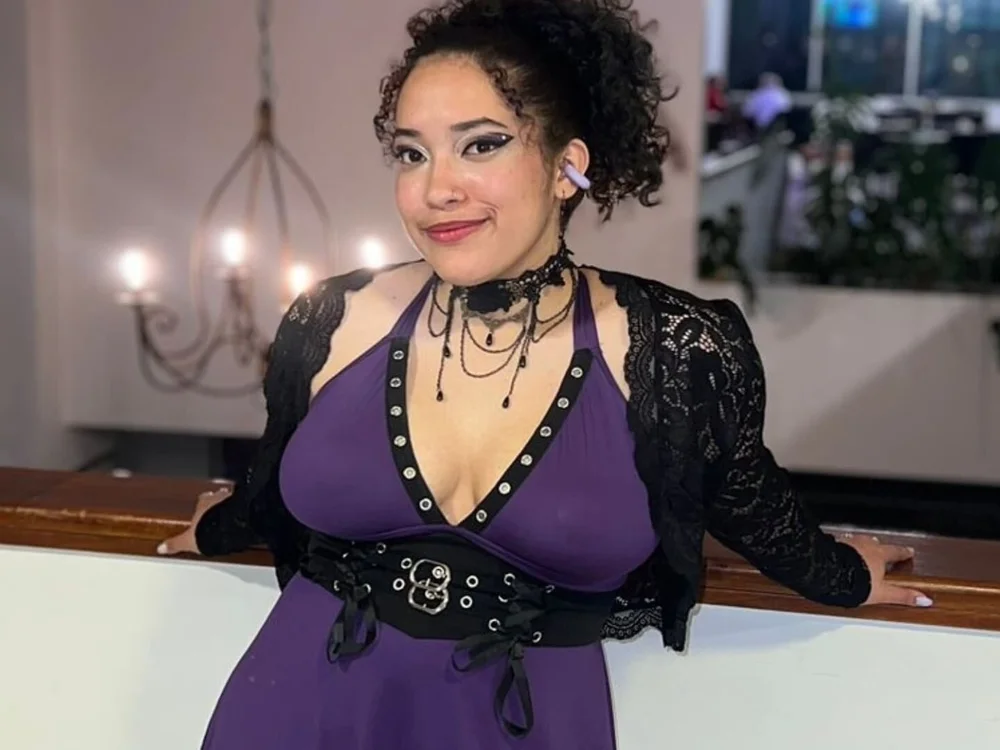 AmarantaBell's Offline Chat Room