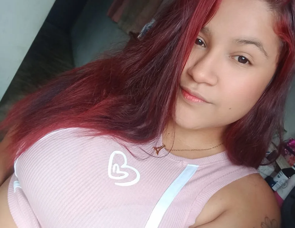 RedHoney_ offline chatrum