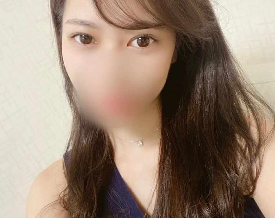 แชท XXX ออฟไลน์ของ Sanachan_xxx