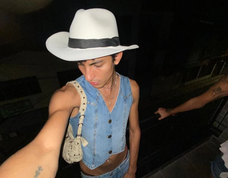 Офлайн-чат XXX AxelRush