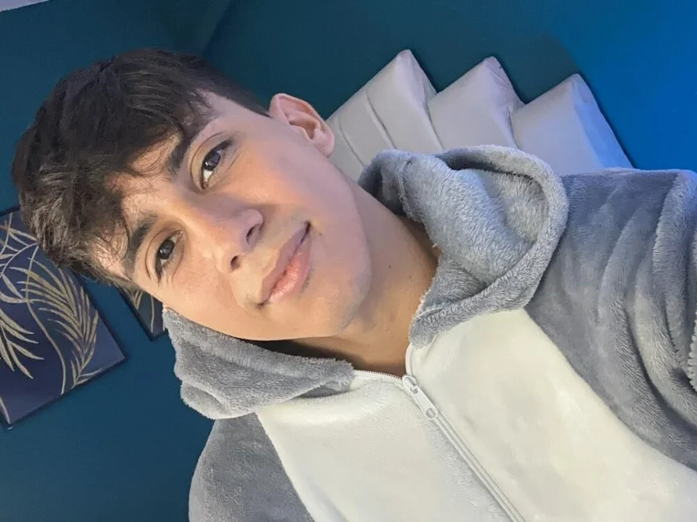 Allex_Cano's Offline XXX Chat