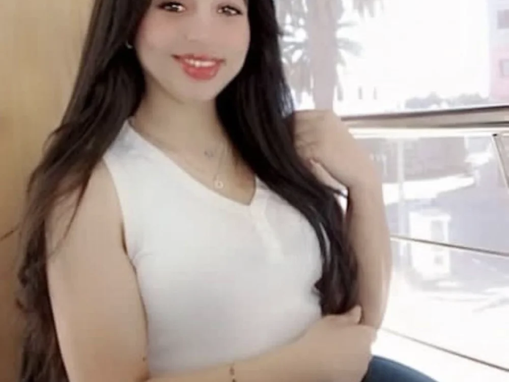 ROMAYSSA84's Offline XXX Chat