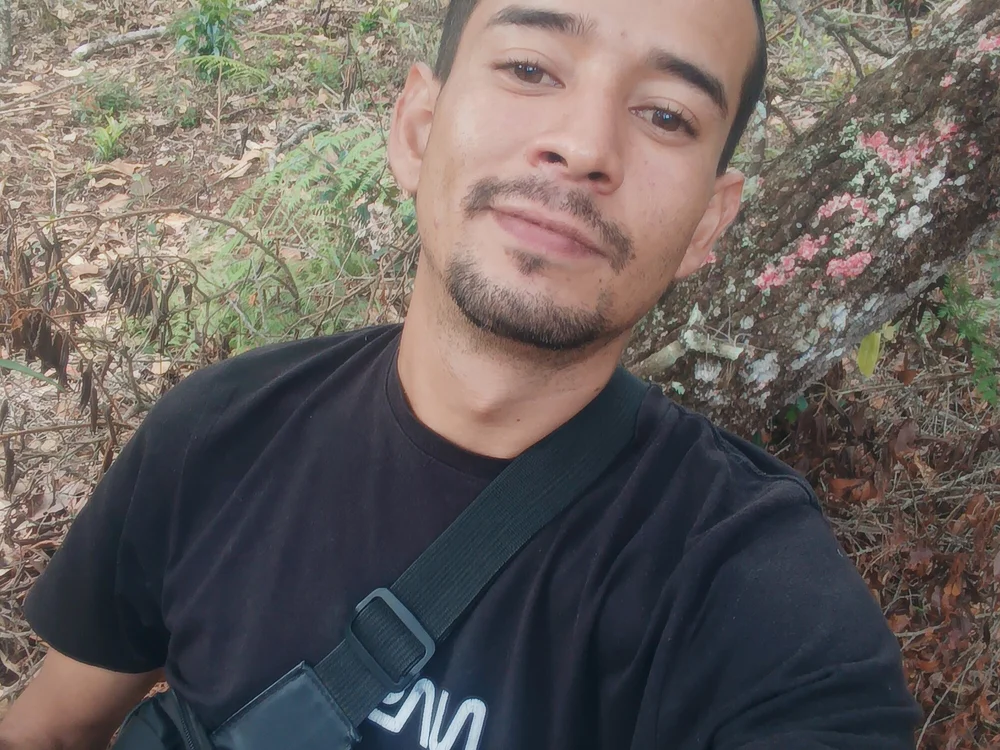 Anayjuan2300's Offline XXX Chat