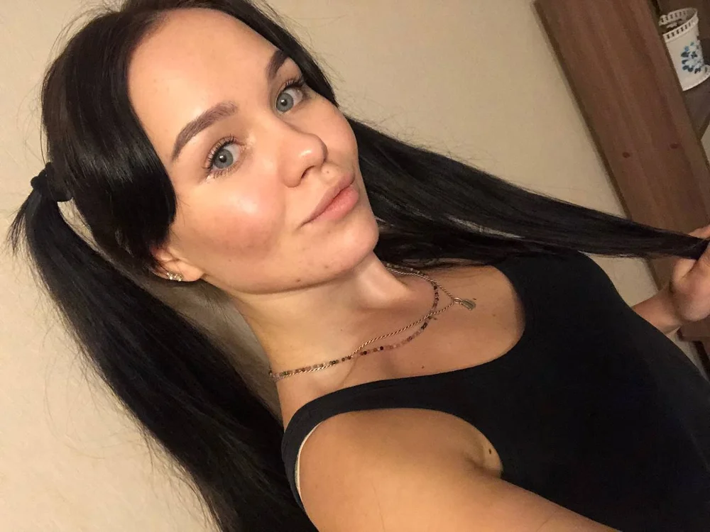 EmiliLefe's Offline XXX Chat