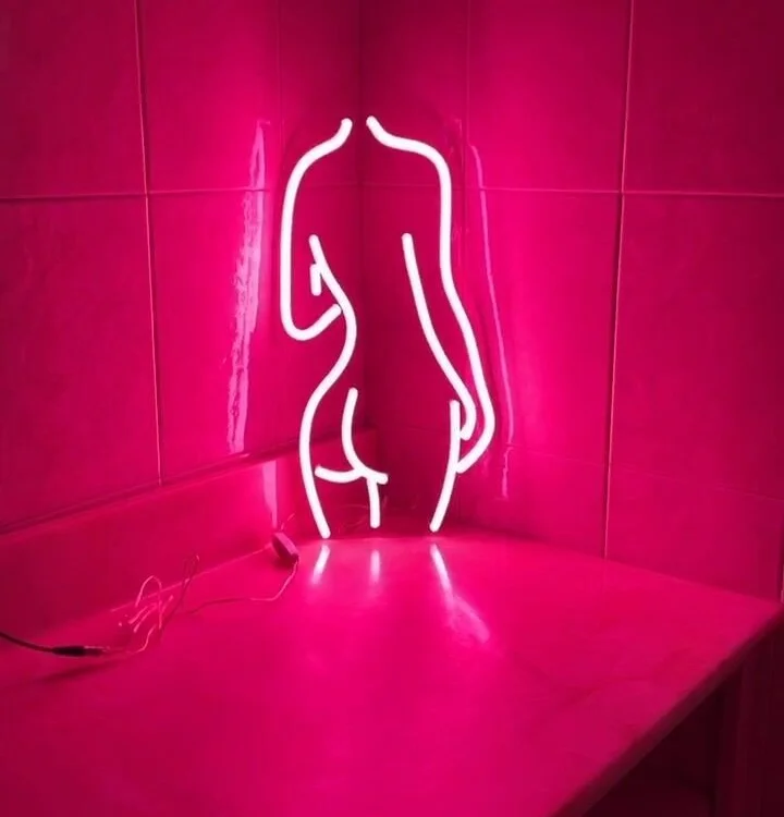 achilies_dixxy Adlı Modelin Çevrimdışı XXX Sohbeti