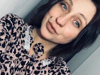 AlexaVitton's webcam live show