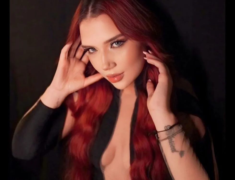ChloeCastillo's Offline Chat Room