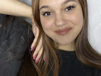 Elyssae on StripChat