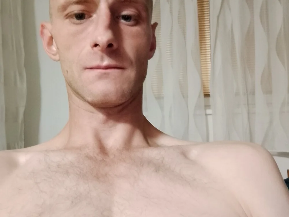 Bisexualhard23 離線 XXX 聊天