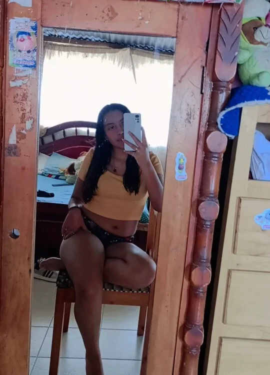 Nicky66_ Chat XXX offline