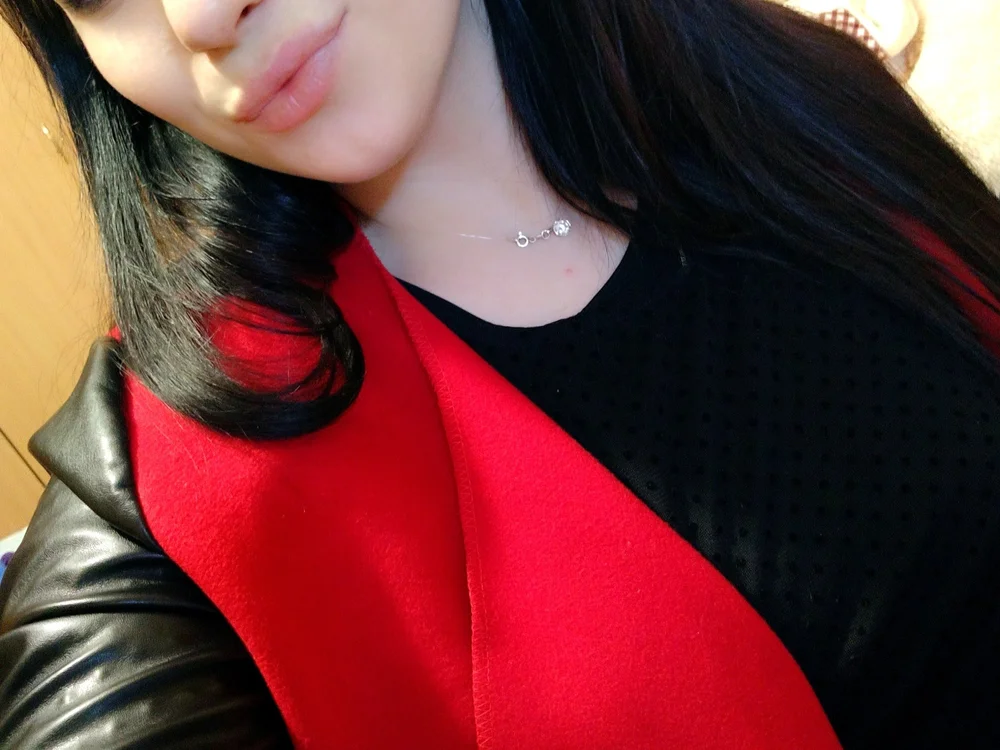 Busty_Emm Offline Chatraum