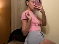 lola__banny's Offline Chat Room