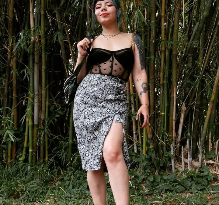 Yourmadame_P অফলাইন XXX চ্যাট