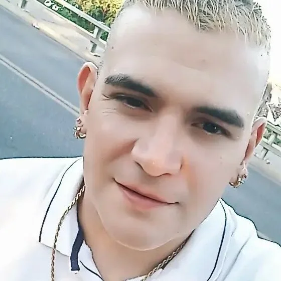 feradry Offline XXX-Chat