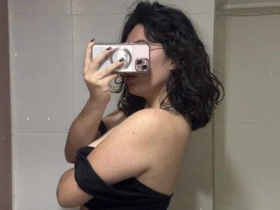 Katheerine webcam livesex profile in curvy cams