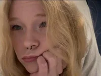 دردشة EmeliaZxc الجنسية المباشر ة