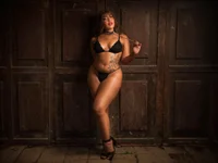 SophiaSummer 라이브 XXX 채팅