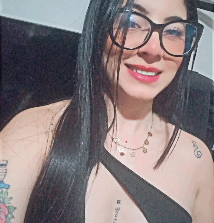 Alis_ruosse offline chatrum