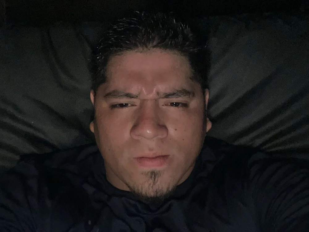 Hornyguy32 offline chatrum