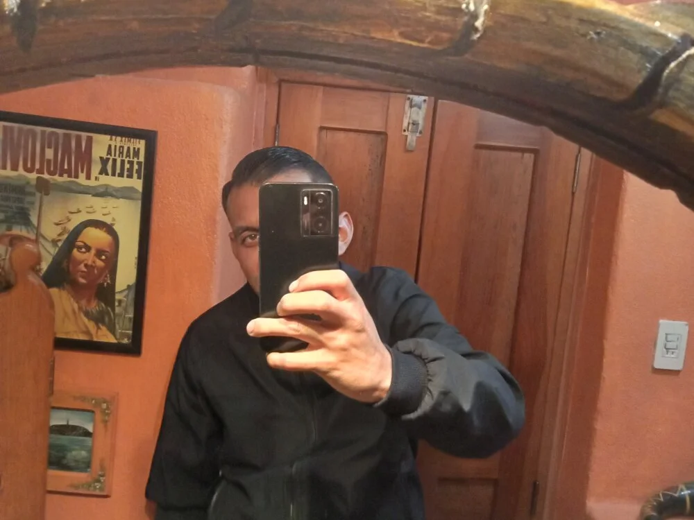 PresenciaCruda69 offline XXX-chat