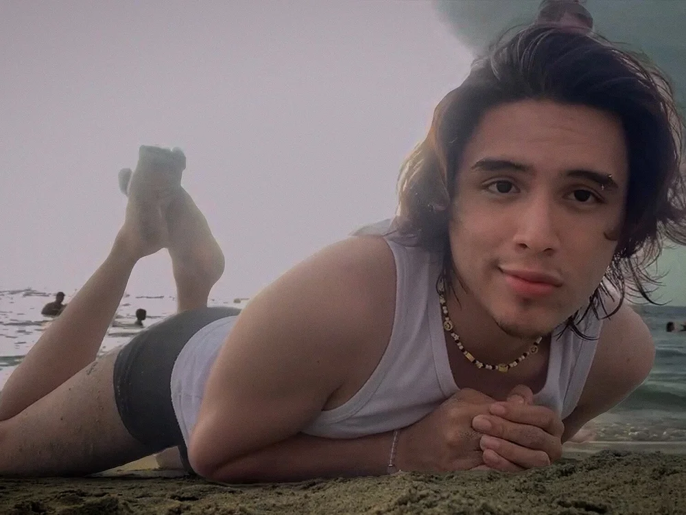 TheTeacherJuan: офлайн-секс-чат