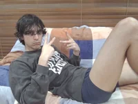 next_2_youu's webcam live show