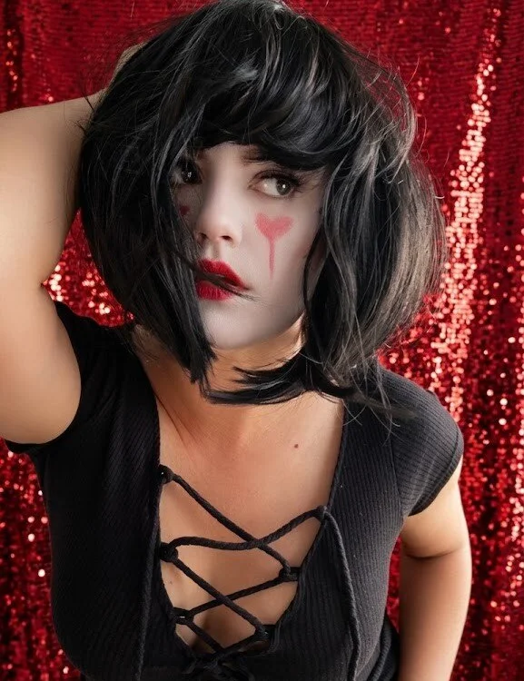 CherryBombCherry's Offline XXX Chat
