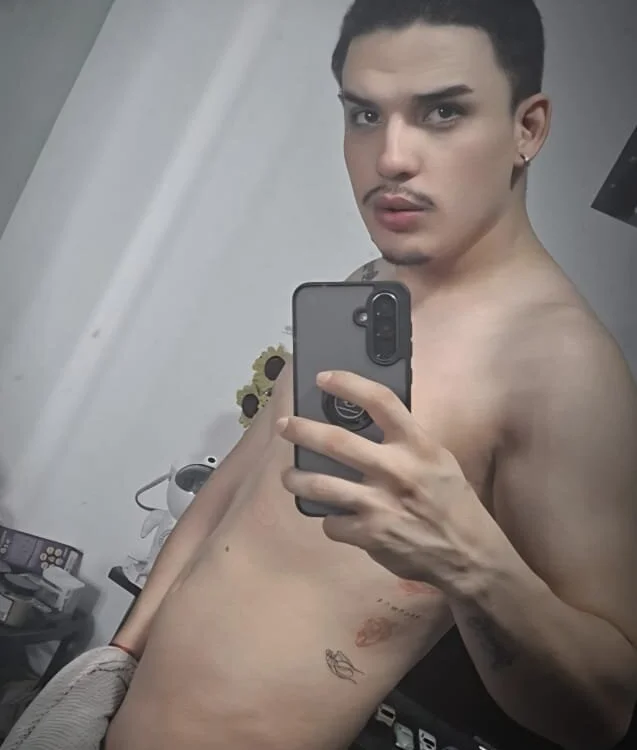 Offline chatovací místnost LuisStevens