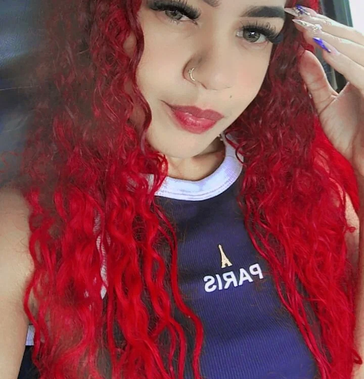 Offline chatovací místnost Emily_rose2