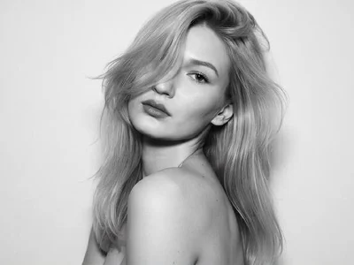 Blondiecharm - Girl 