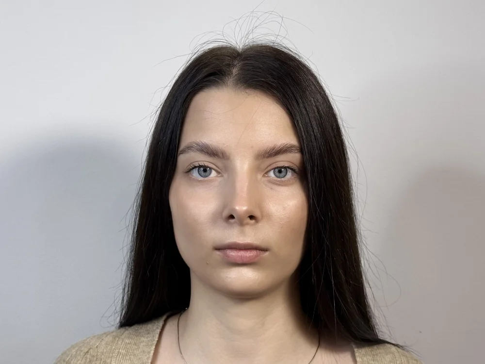 MaidaHewell offline chatrum
