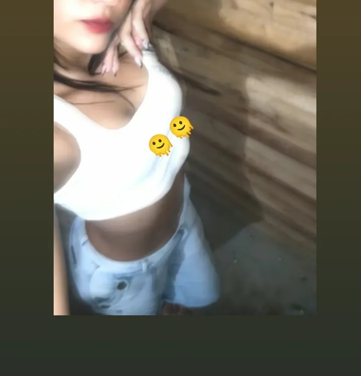 Chatroom XXX hors ligne de cami_horney