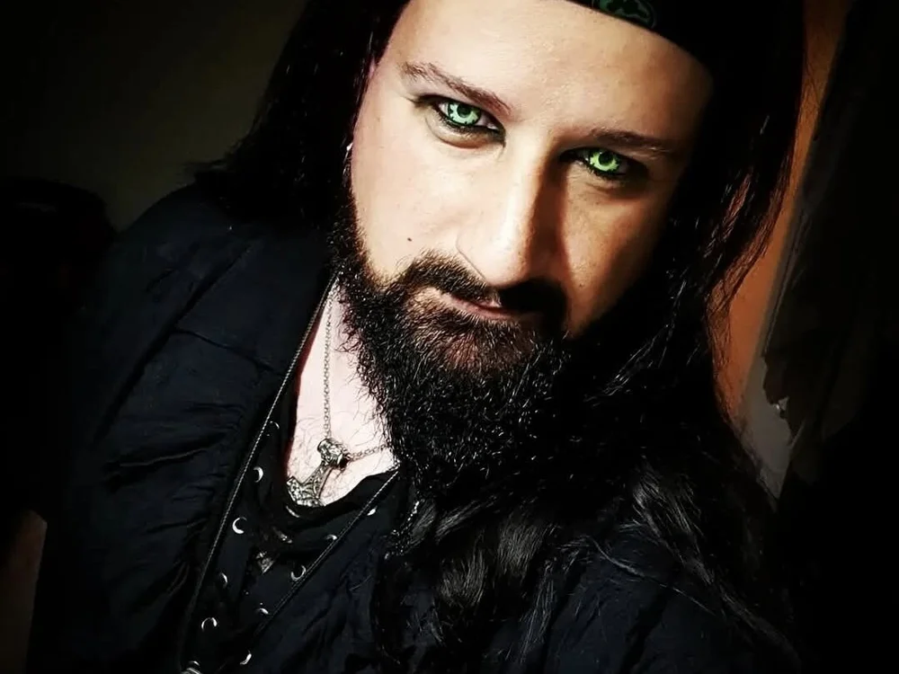 Darklord_T offline chatrum