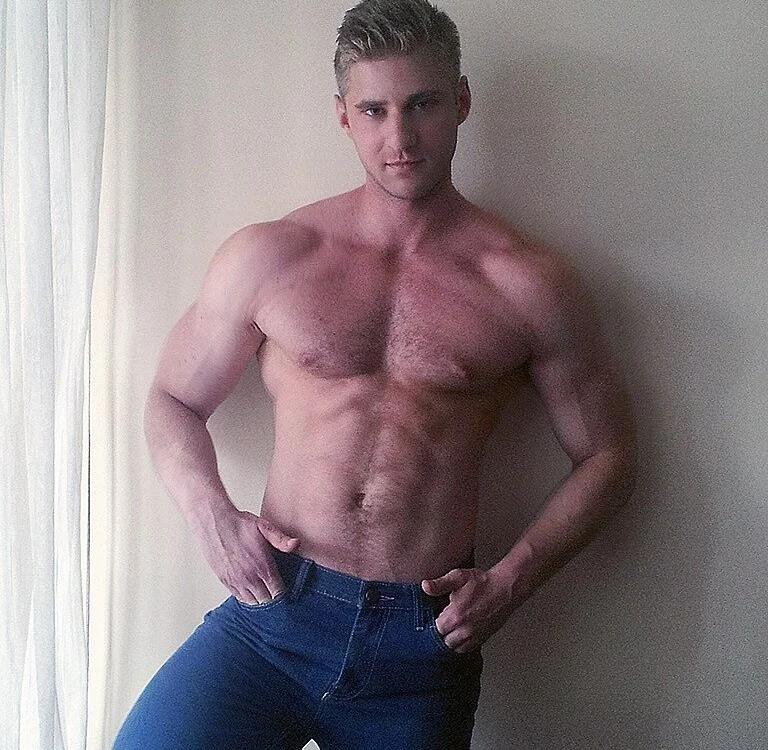 BLOND_GOD 오프라인 XXX 채팅