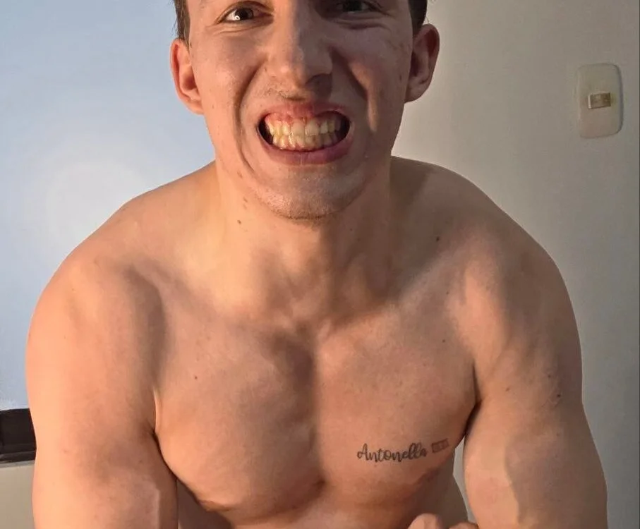 NicoDavisOfficial's Offline XXX Chat