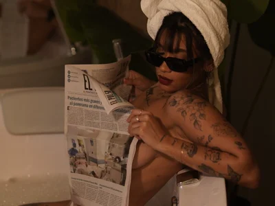 HannahW_: συνομιλία ΧΧΧ εκτός σύνδεσης