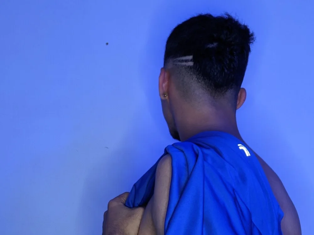 دردشة Evansx7 الجنسية دون اتصال