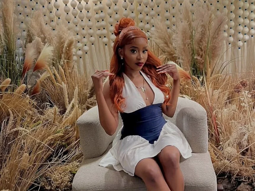 Silky-nightt Chat XXX Ngoại tuyến