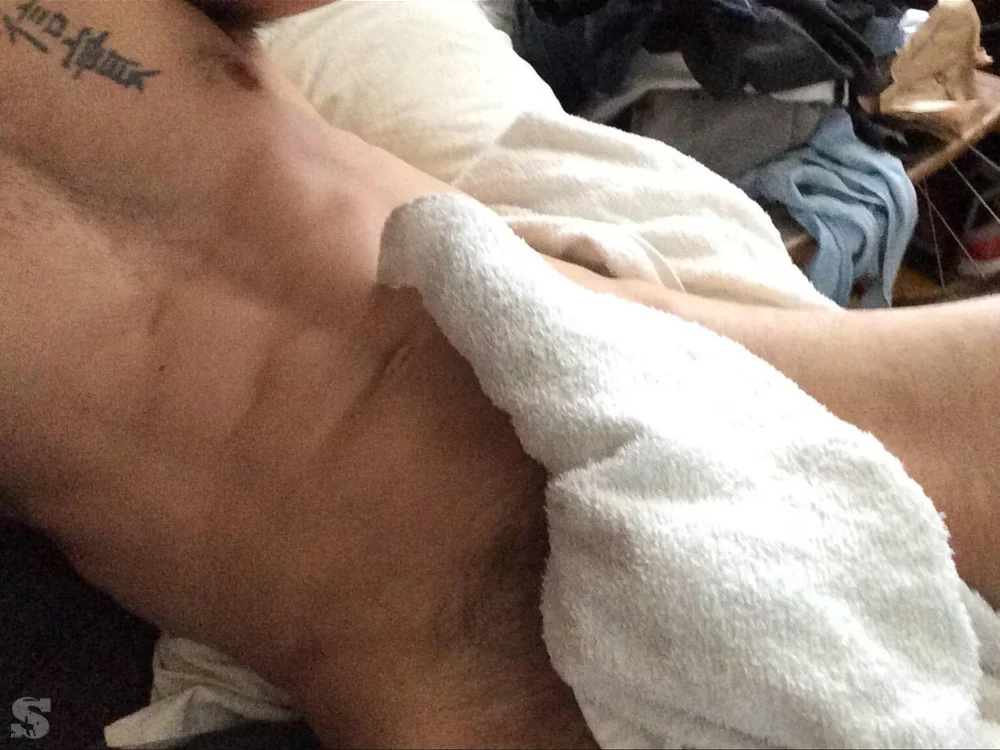 jock_up_north's Offline XXX Chat